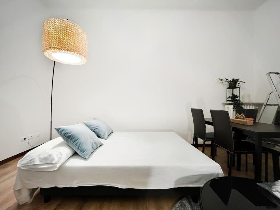 20 Min Duomo *Design Apartment* Milán Exterior foto